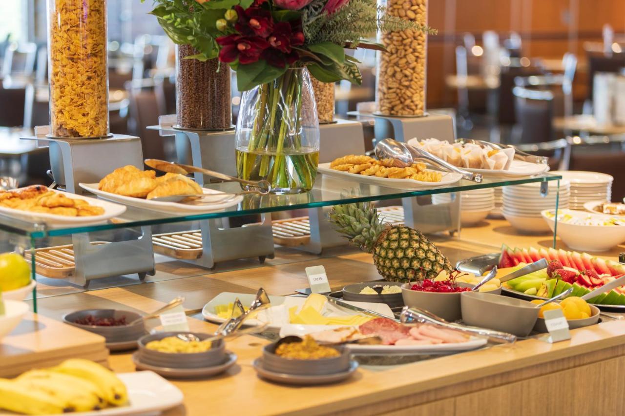 Mercure Canberra Belconnen Eksteriør bilde